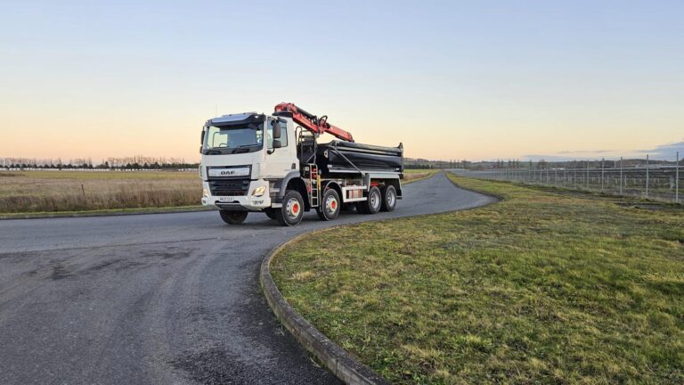 R G Grab Hire (1)